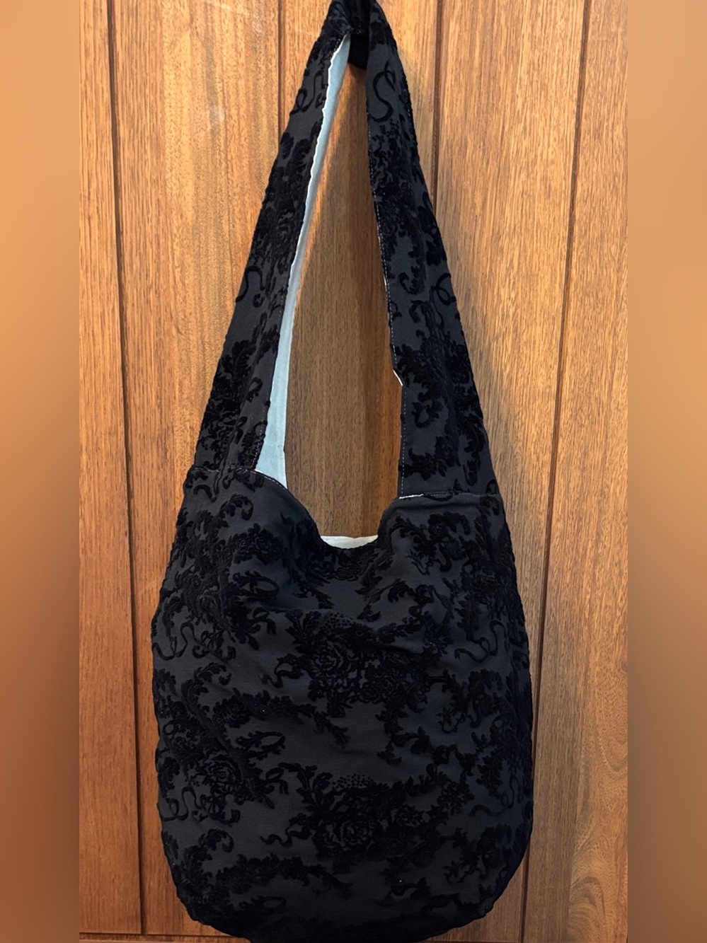 HOBO Black Slouch Shoulder Bag, Velvet Floral Damask Pattern, No Callouts NWT